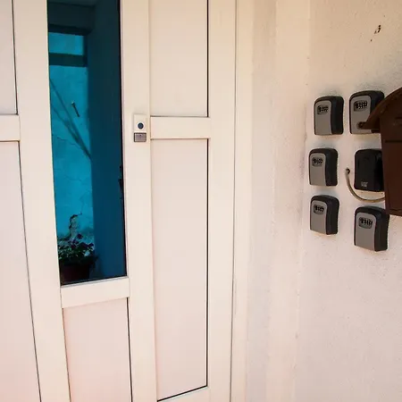 Bajric Guest house